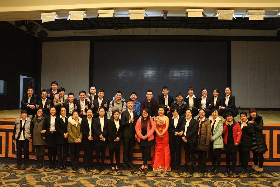 華彩共度 相約這移刻——2015百度推廣年度答謝會(huì)新鄉(xiāng)站圓滿(mǎn)成功！